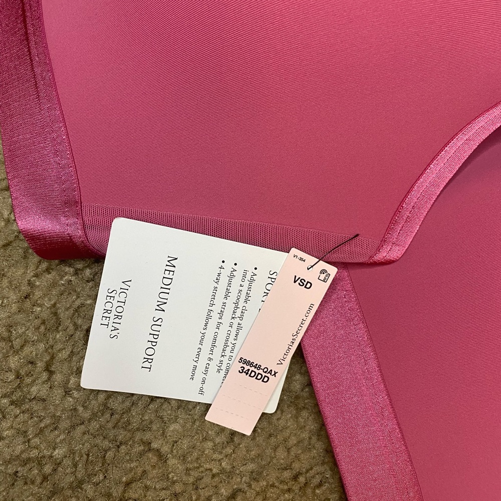 Bundle of 2 NWT VS Incredible Medium Support Plunge Sport Bra - Picture 3 of 6
